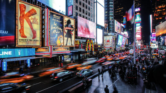 New York, meilleurs hôtels à Times Square : Effervescence de Times Square dans la nuit